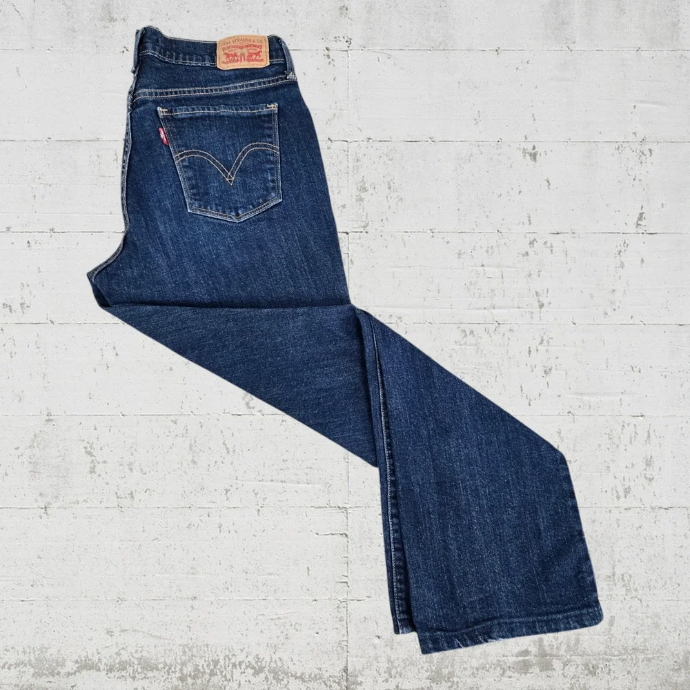 Levi's 515 Dark Wash Mid Rise Classic Western Bootcut Flare Denim Jeans Size 8